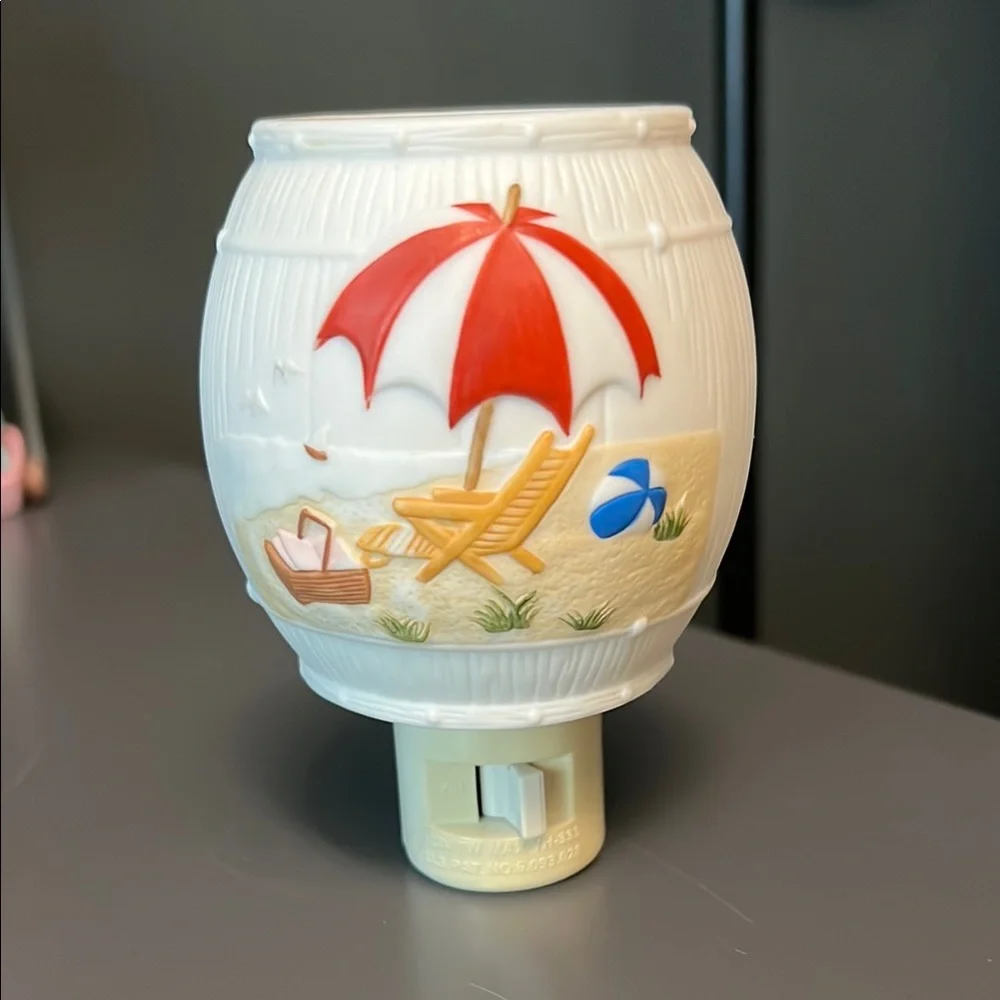 Beach-Themed Night Light/oil diffuser